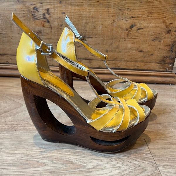 70s style platform sandals