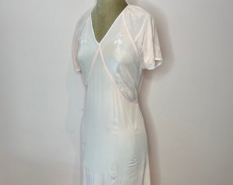A vintage peach nightdress, embroidered night gown. UK 8