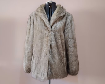 astraka coat