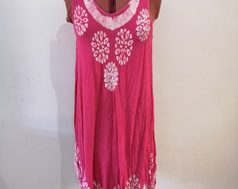 Vintage batik beach dress, pink 90's beach dress, 1990's tie dye beach dress, summer dress, holiday dress, boho hippy dress, One Size.