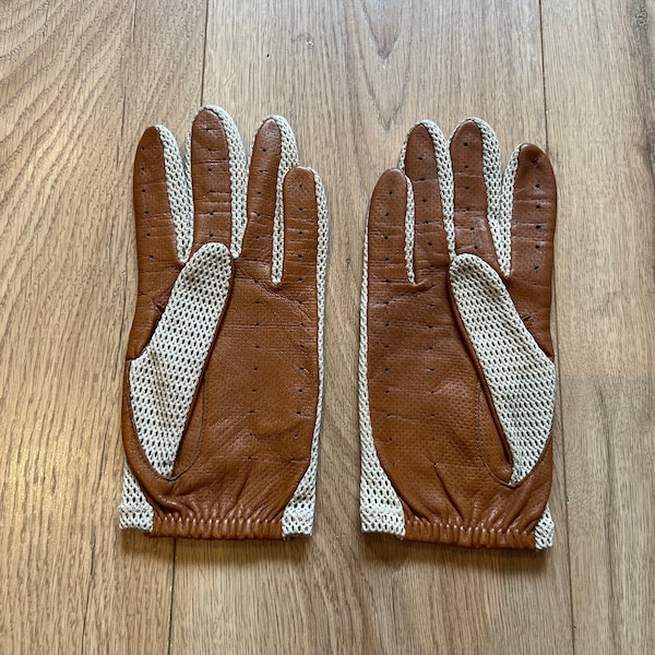 gants de conduite en cuir bronzé à dos de ficelle vintage, gants à dos de ficelle, gants d’équitation en cuir et en tricot.