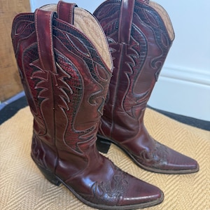 Oxblood cowboy boots. UK 5