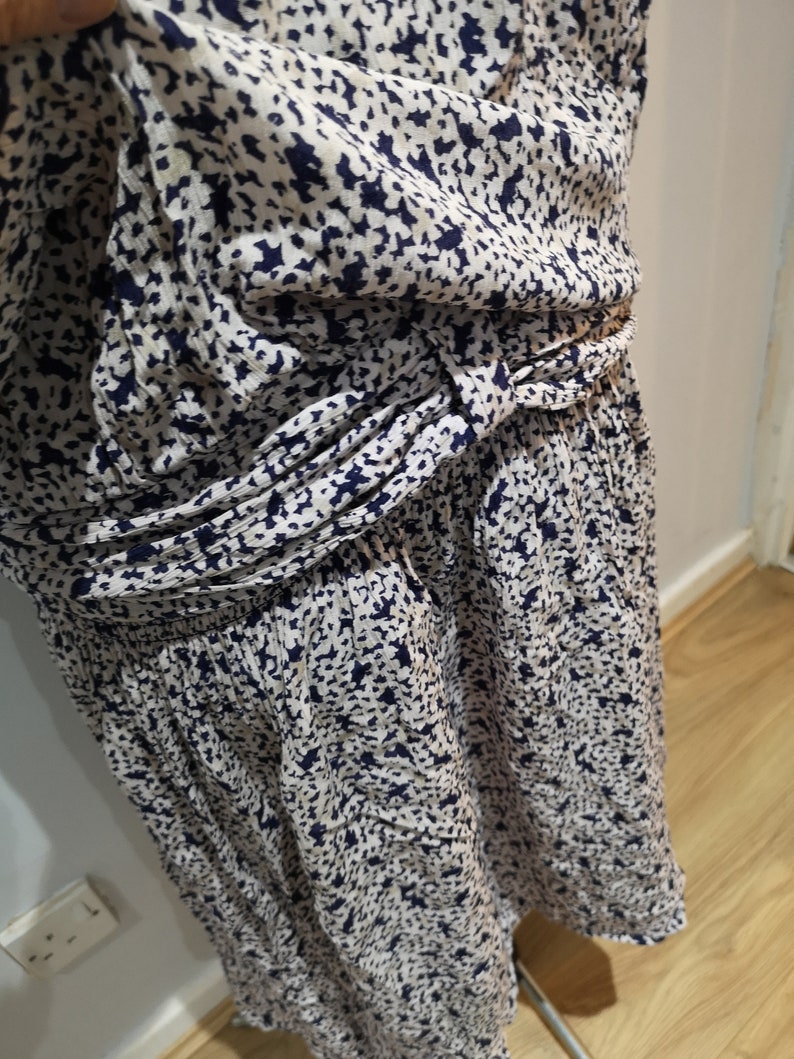 Vintage 1980/'s dress 80/'s day dress short sleeved dress floral dress midi dress ditsy floral dress MISTY grunge UK 14-16