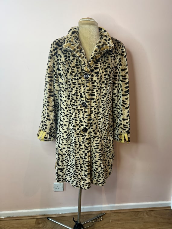 Leopard print coat, Chamonix faux fur coat, anima… - image 2