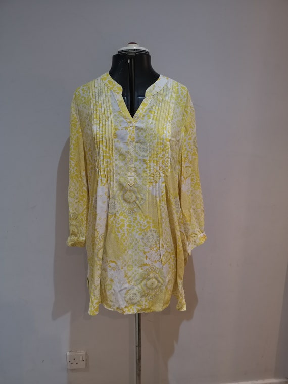 damart yellow trainers