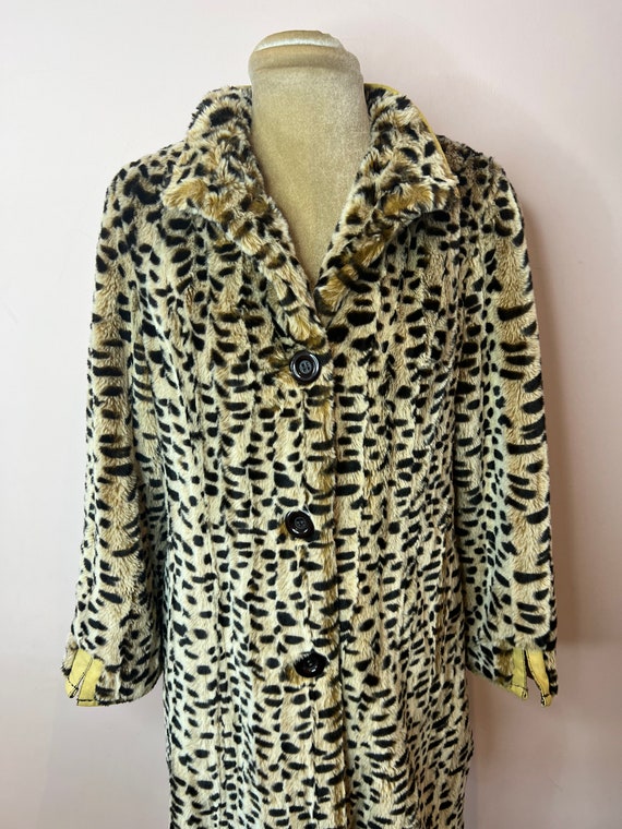 Leopard print coat, Chamonix faux fur coat, anima… - image 3