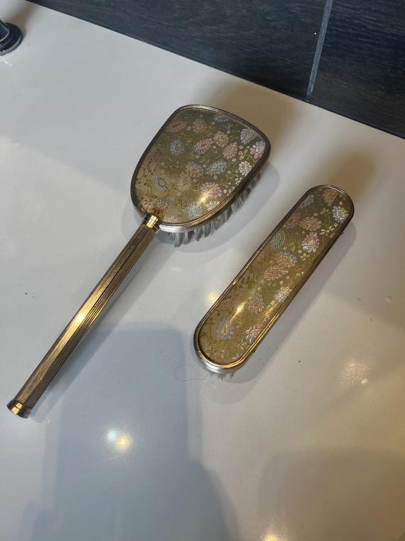1950’s vanity set. Dressing table set brushes.