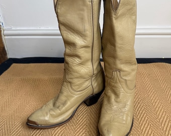 Botas vaqueras beige, botas vaqueras Code West. Talla 4.5 (Reino Unido)