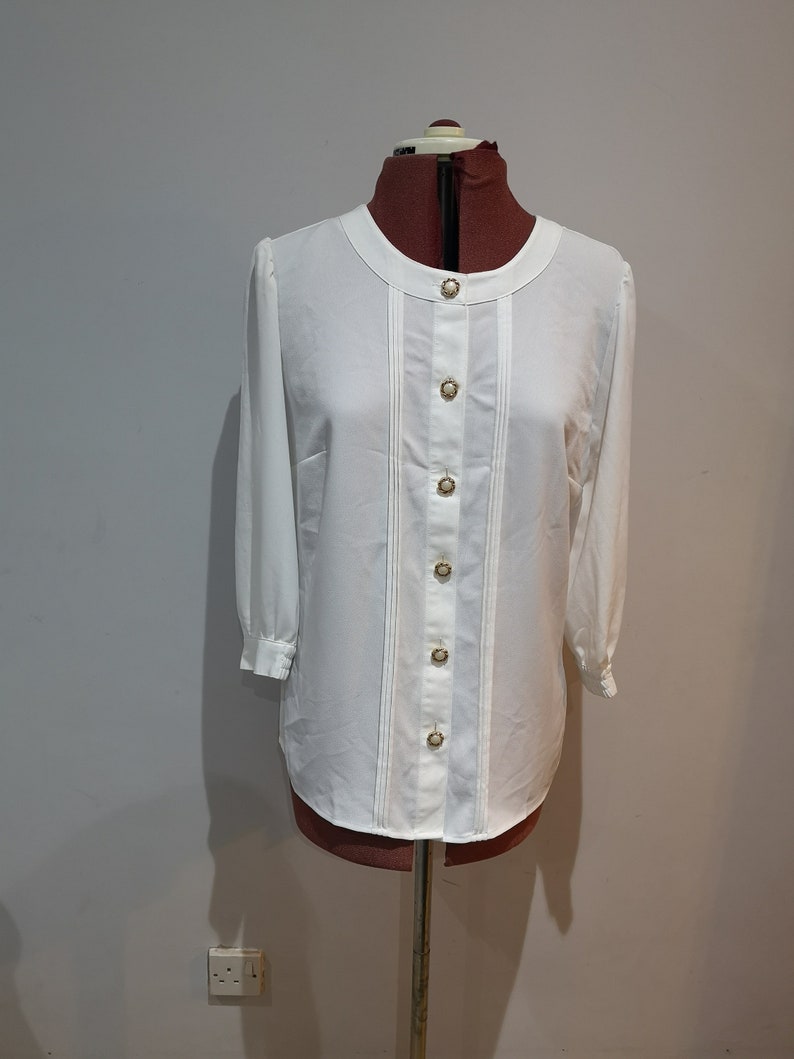 90/'s womens collarless white shirt with pearl effect and gold buttons 1990/'s vintage ivory blouse elasticated cuffs 34 sleeves UK 12