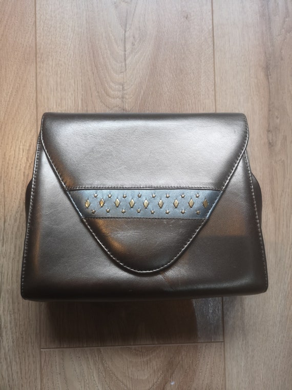 Vintage 80's or 90's Moda In Pelle bronze handbag,