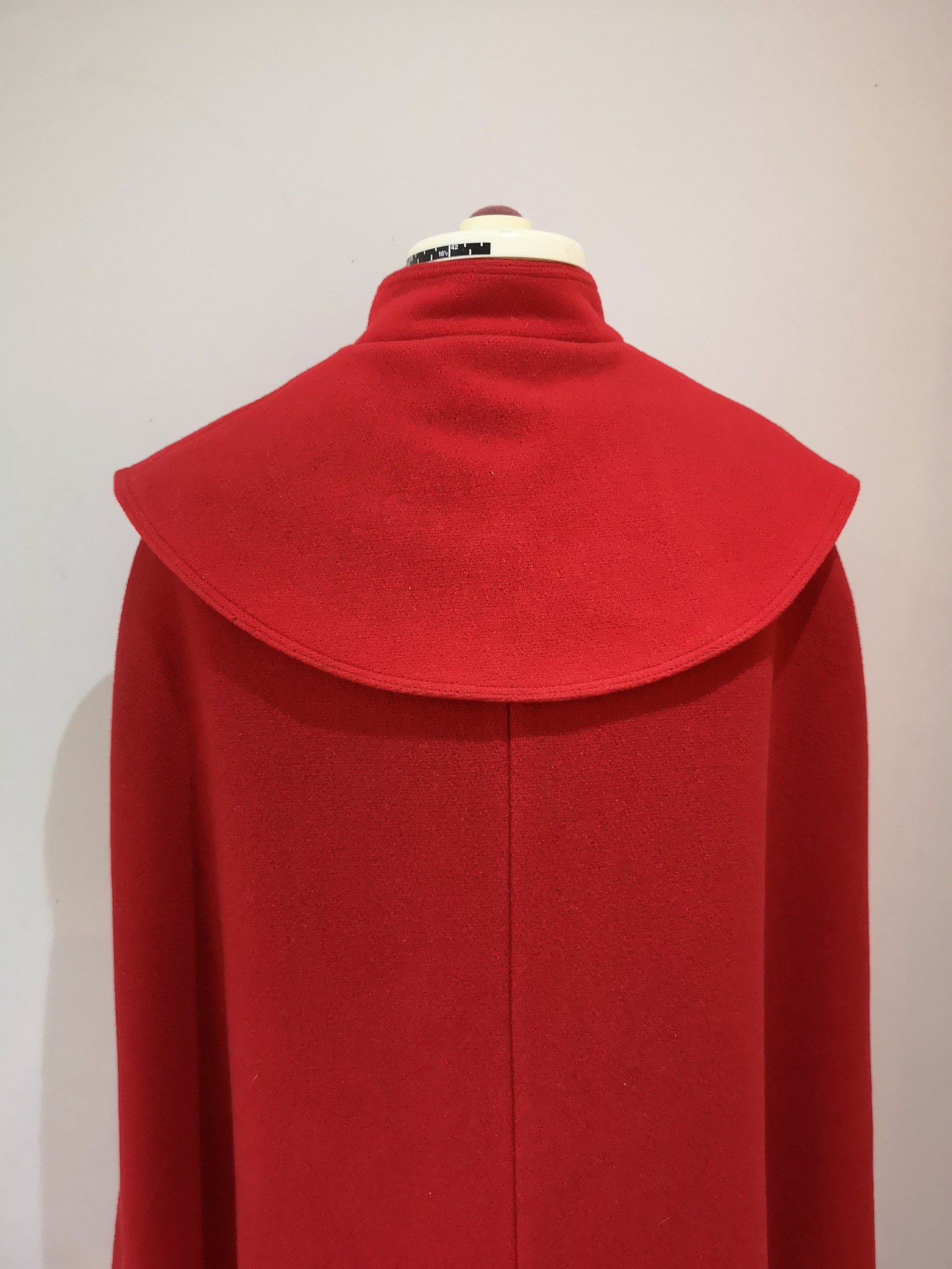 Vintage red wool cape. C&A red cape. Pure wool cape. Little | Etsy