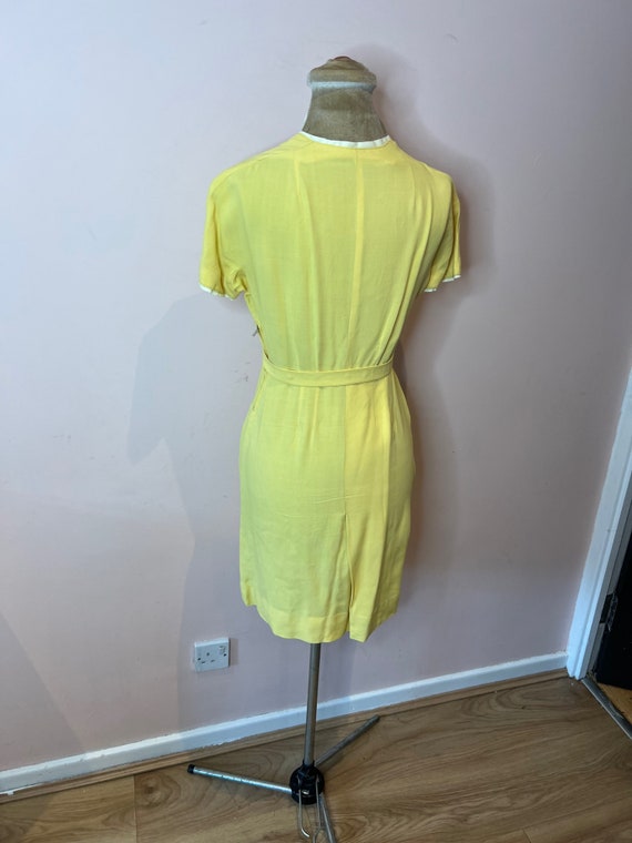 Vintage handmade 1940's or 50's yellow dress. UK 8 - image 2