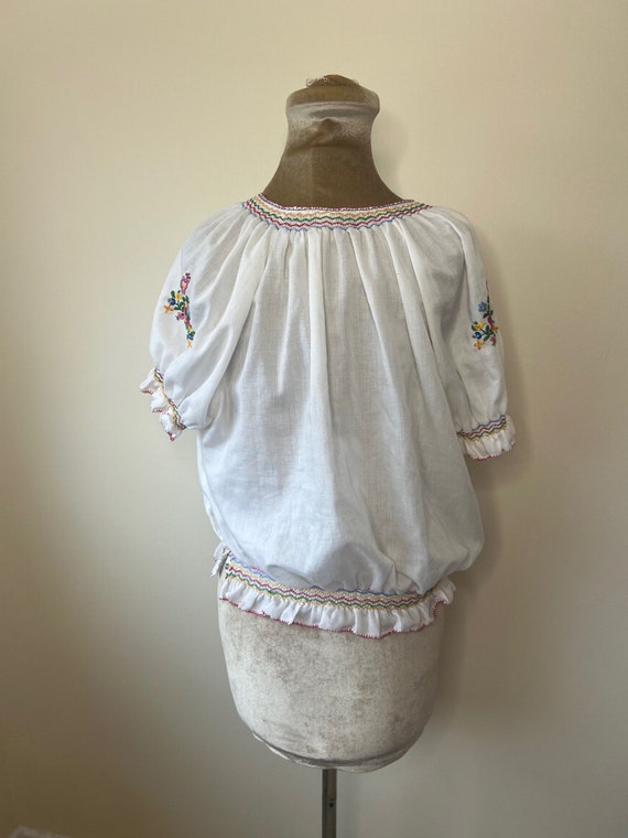 Vintage 70's Hungarian embroidered folk blouse. U… - image 5