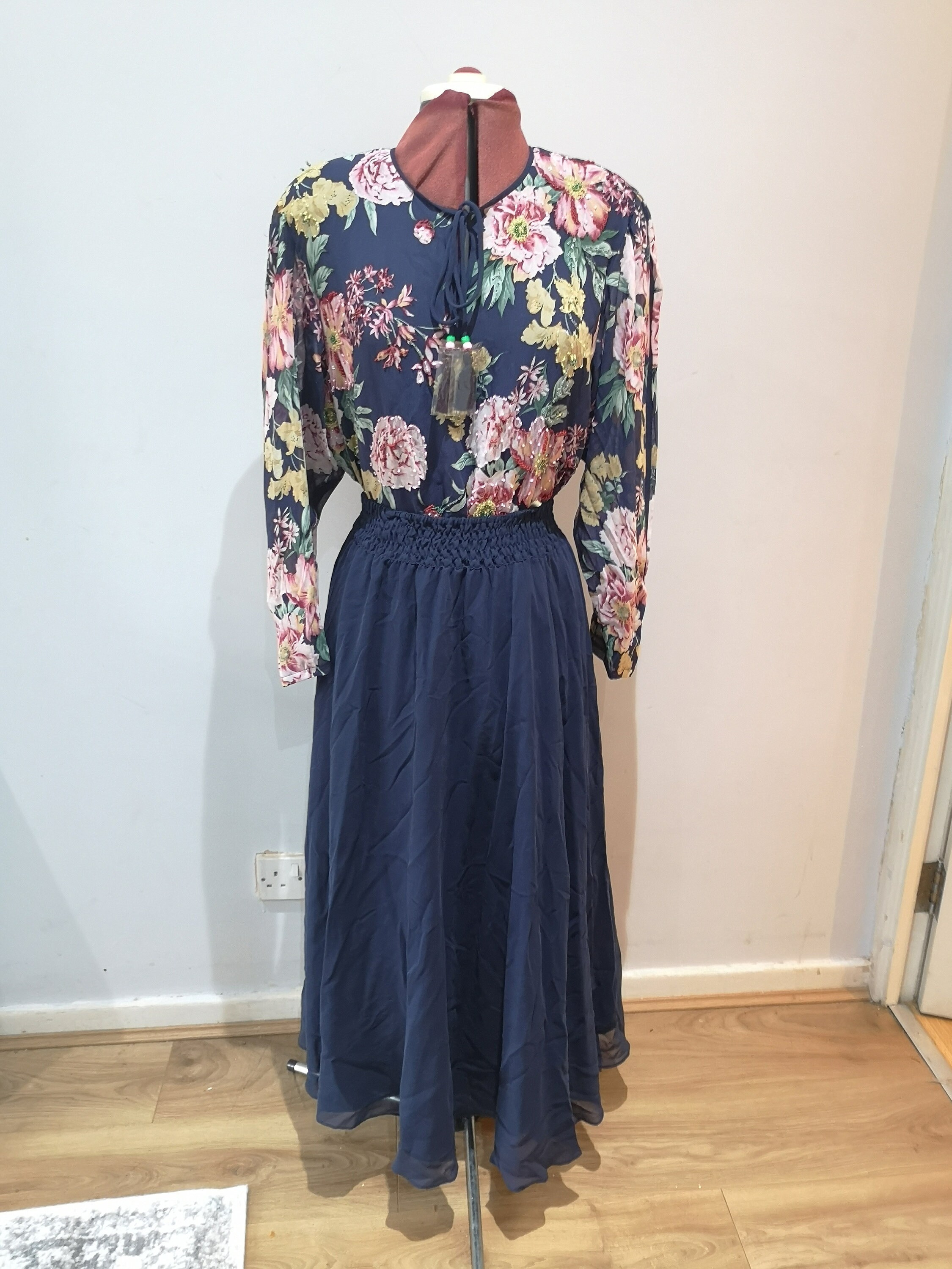 Image of Diane Freis  Piece Beaded Silk Set, 's Embellished Top & Skirt, Floral Printed Navy Top, One Size