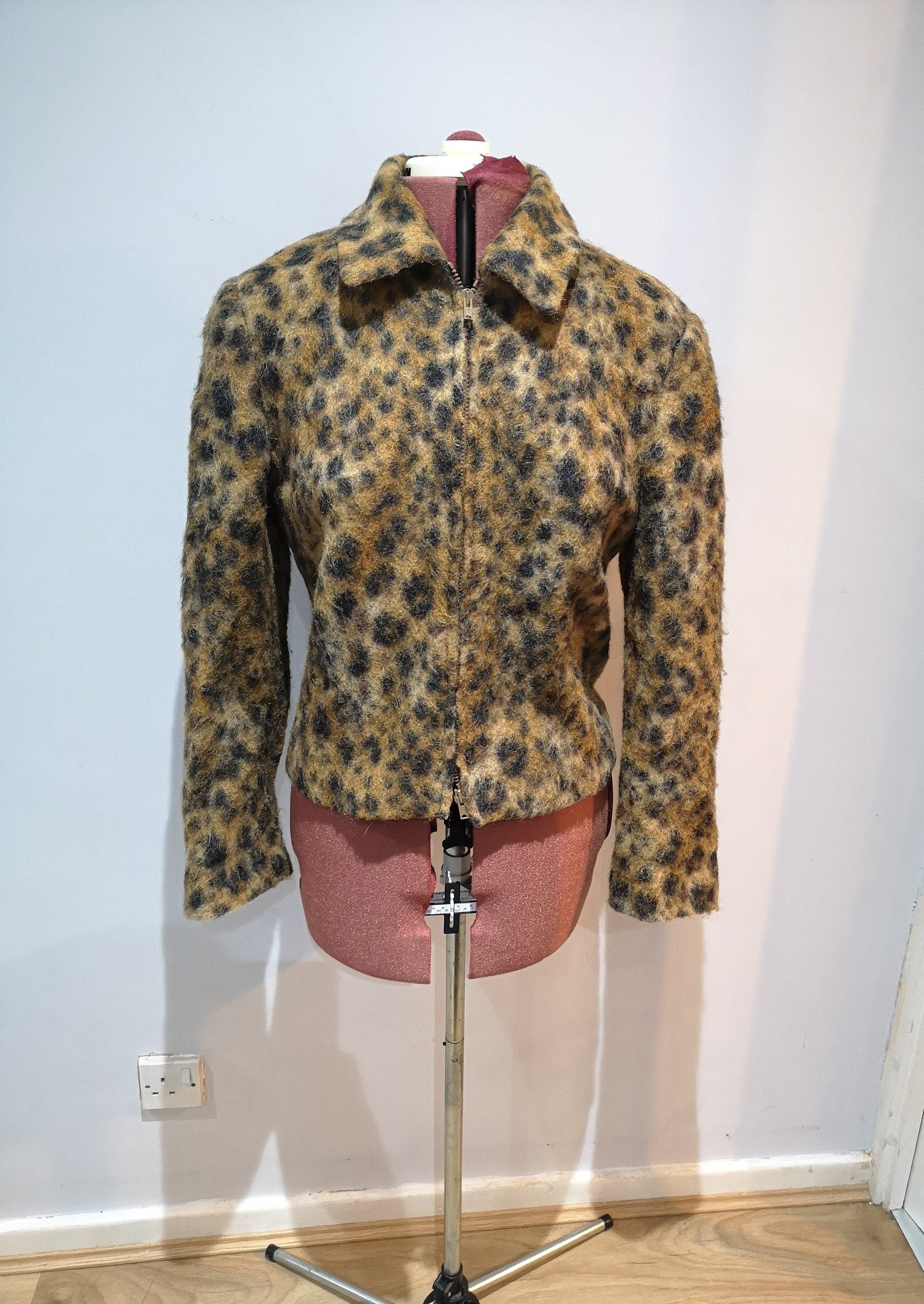 Leopard Print Cropped Pant - Olsen Fashion Canada