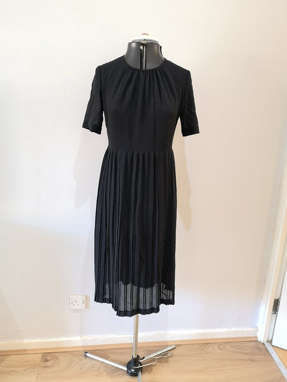 Vintage Black pleated dress LBD little Black dress UK 10