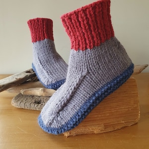 Hausschuhe, Wohnheim Stiefel, Hausschuhe Socken, Bettsocken, Alpaka & Wolle Mix, handgestrickt, Erwachsene, Unisex, UK 6 - 6.5, Lavendel, Denim Blau, Dunkelrot