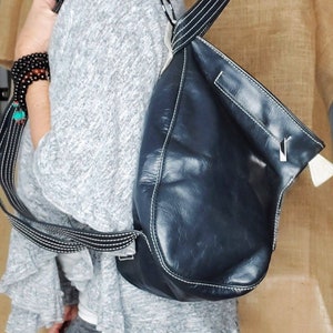 Mochila de cuero azul marino / mochila de cuero / mochila de cuero única / bolso de cuero / mochila para hombres
