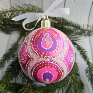 Christmas Ornament. Hand painted.