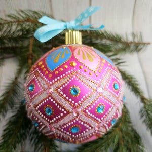 Christmas Ornament. Hand painted.