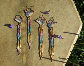 Orecchino con perline a forma di colibrì Gioielli con perline a forma di colibrì Orecchino lungo con perline a forma di uccello Regalo boho per lei Orecchino boho Regalo per la moglie Regalo boho per colibrì