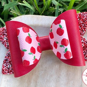 red apples bow