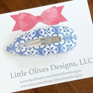 Blue tile snap clip - portuguese blue tile snap clip