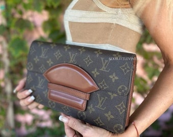 LOUIS VUITTON Authentic Cosmetic Clutch LV Bag Vintage Pre 