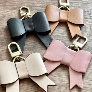 Handcrafted Vachetta Leather Bow Bag Charm- Natural- Tan- Ebene  or Rose Ballerine- Handmade - For Speedy Pochette Pouch -