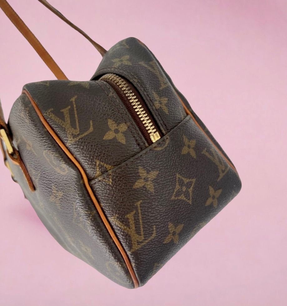 Louis Vuitton Spontini Brown Canvas Shoulder Bag (Pre-Owned)