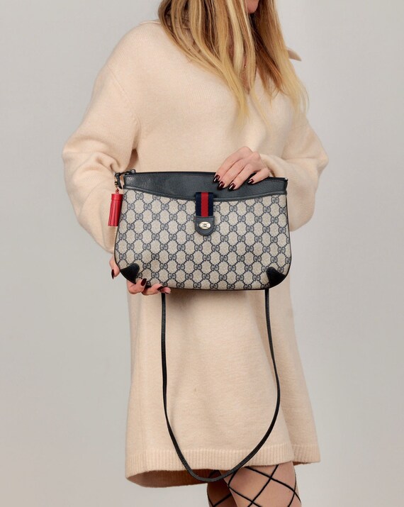 Gucci sherry line best sale crossbody