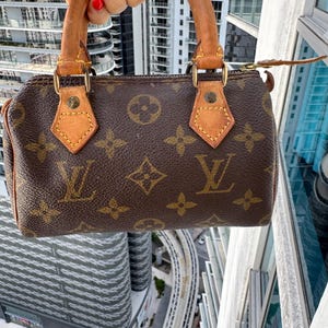 Authentic LOUIS VUITTON Mini Speedy Handbag Monogram Canvas Brown - Vintage LV Bag - Gently Pre 0wned Purse lv TH1934 France 1994