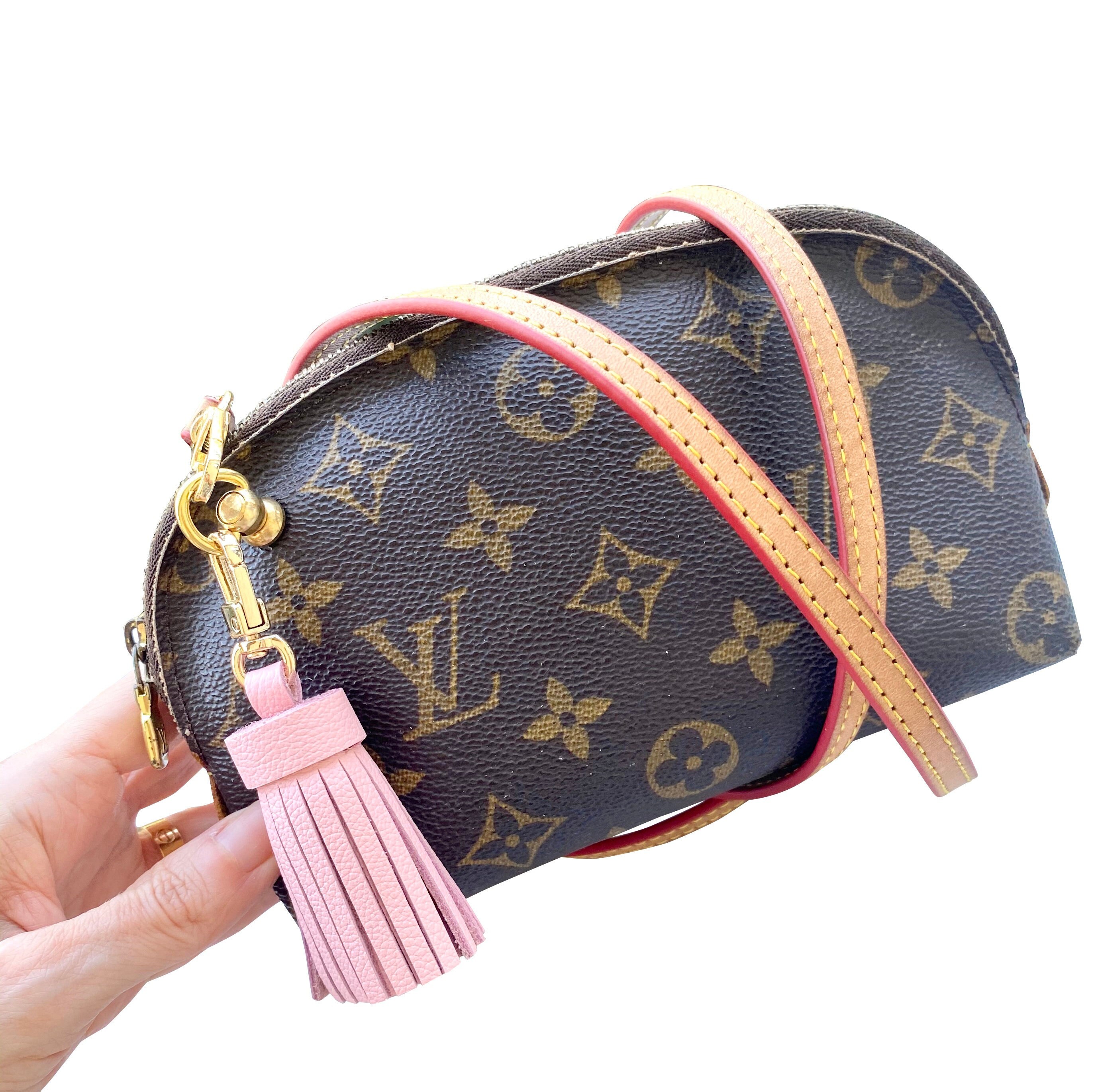 Louis Vuitton Vintage 1996 Monogram Speedy 35 With Shoulder Strap