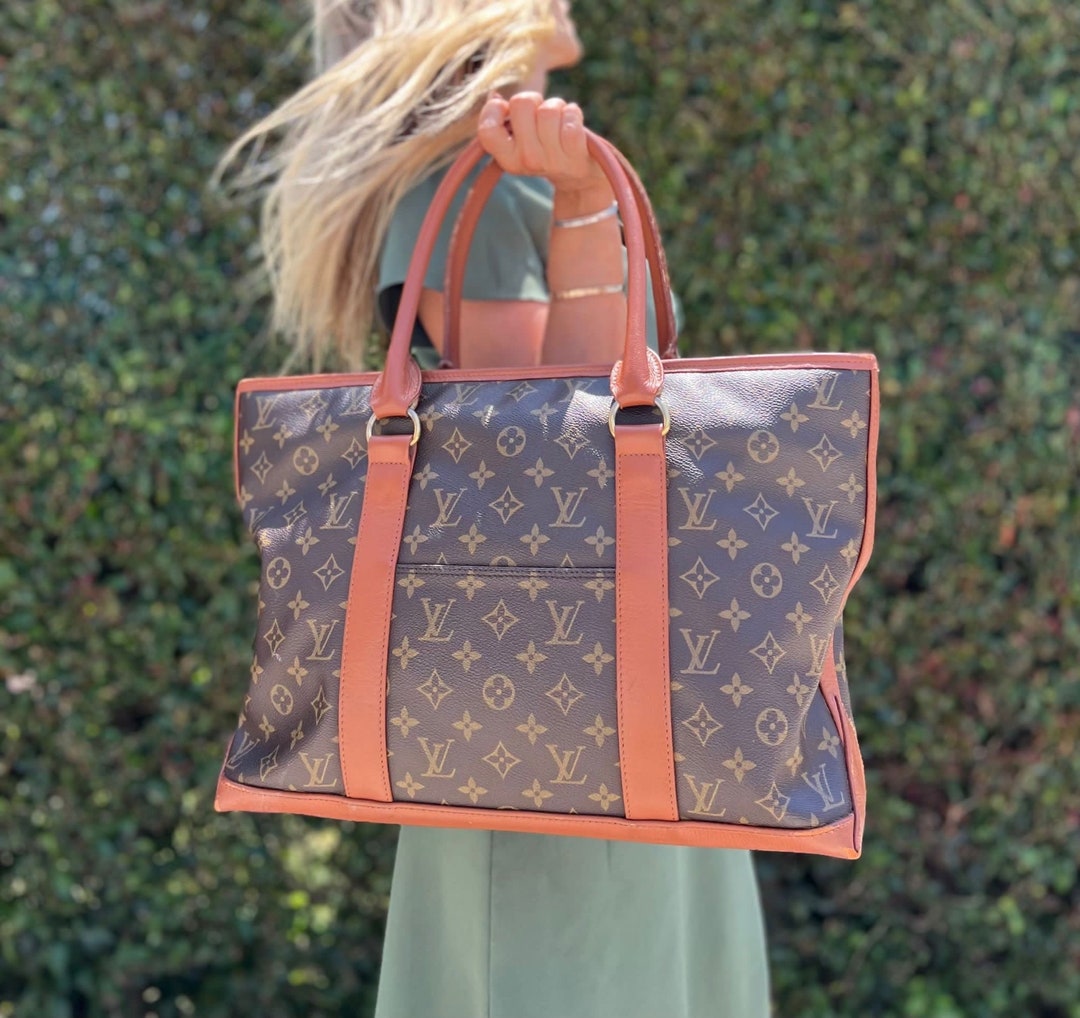 Louis Vuitton, Bags, Louis Vuitton Vintage Monogram Pouchette Mini Handbag  Brown Tan Lv Purse Clutch
