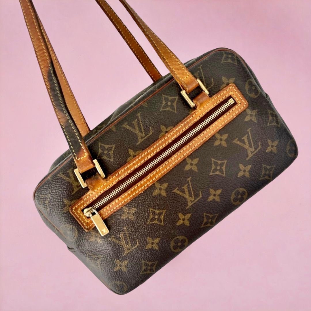 LOUIS VUITTON Authentic Cite MM Shoulder Bag Monogram Brown Canvas Lv  Vintage Authenticated Pre Owned Louis Vuitton Purse FL0052 France 2002 -   Canada