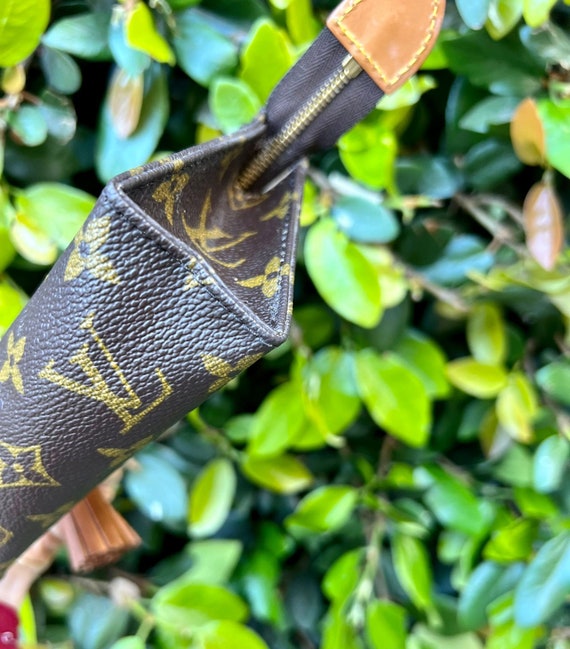 LOUIS VUITTON Authentic Toiletry 15 Clutch Purse Bag … Gem