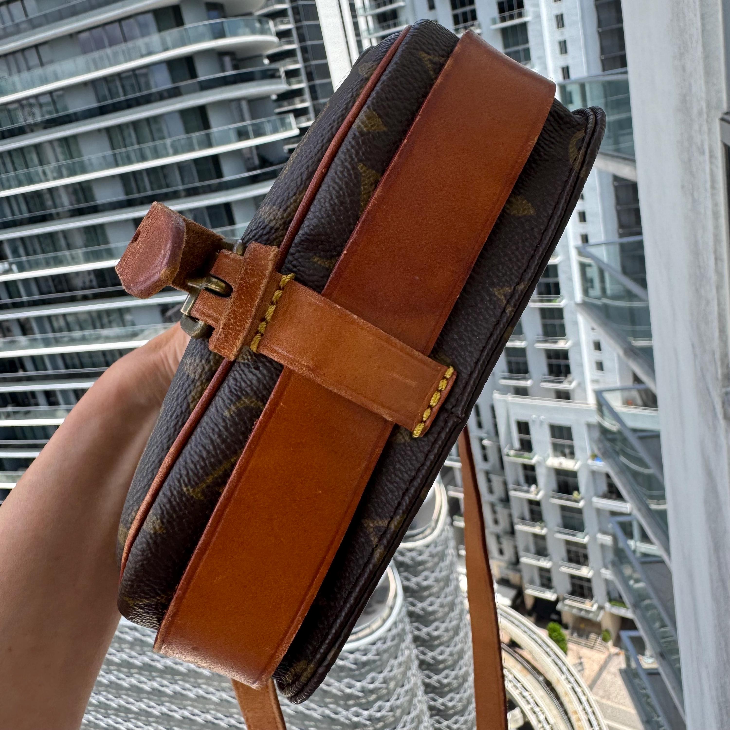 Authentic LOUIS VUITTON Monogram Mini Cartouchiere PM Authentic LOUIS VUITTON Monogram Mini Cartouchiere PM