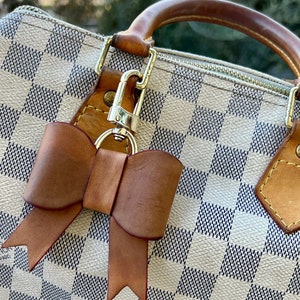Handcrafted Vachetta Leather  Bow Bag Charm- Natural Vachetta or Handmade Tanning Honey Patina - For Speedy Pochette Clutch Pouch -