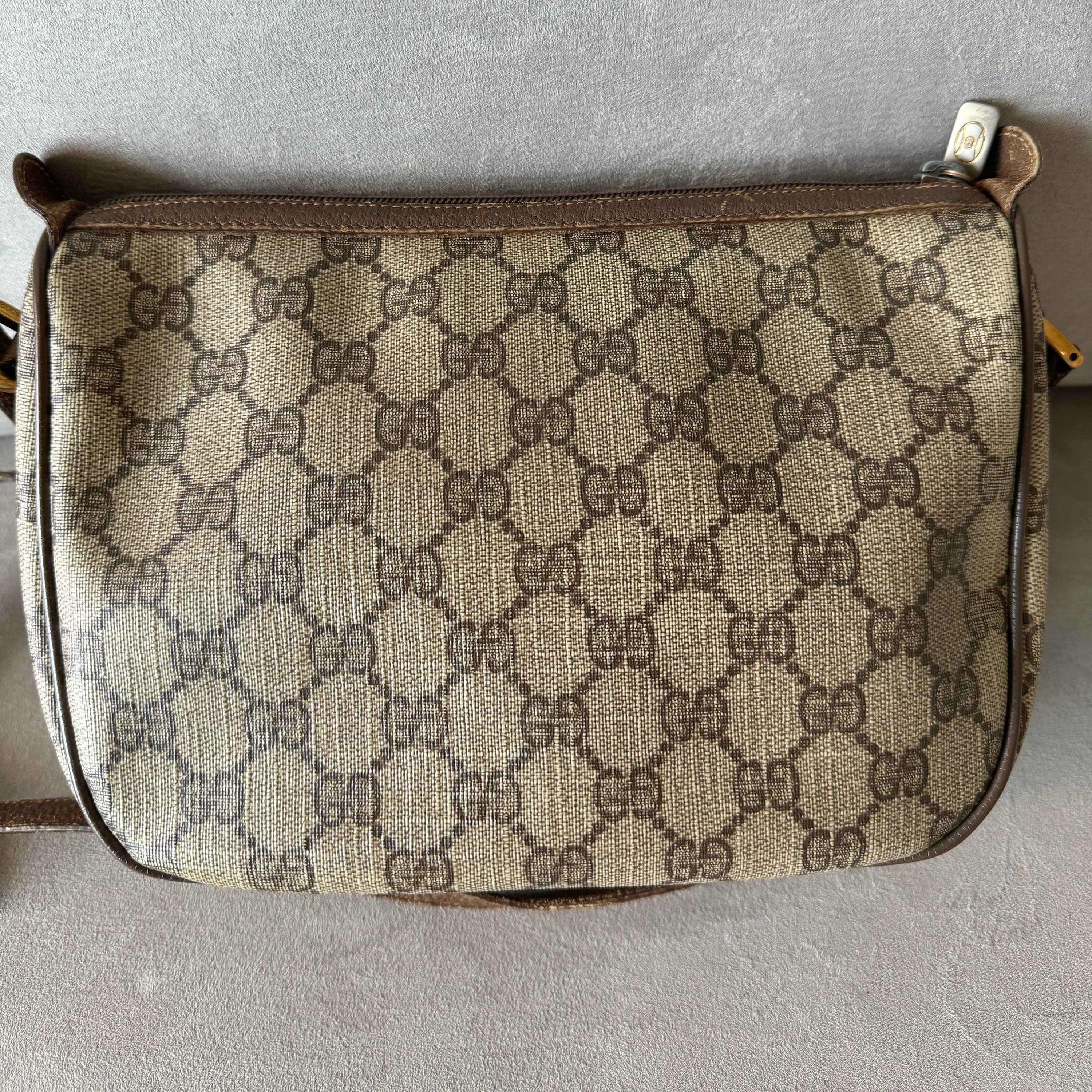 GUCCI Authentic Sherry Line Purse Canvas Vintage Crossbody GUCCI Authentic Sherry Line Purse Canvas Vintage Crossbody