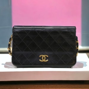 Chanel Chain Bag -  Hong Kong