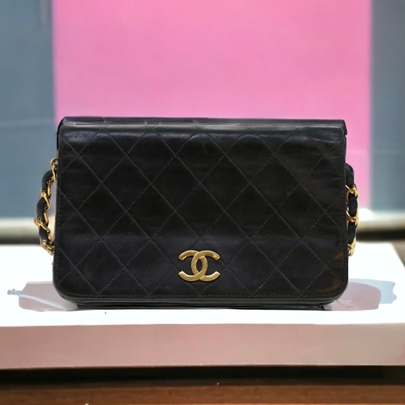 Buy Vintage Chanel Bag Online In India -  India