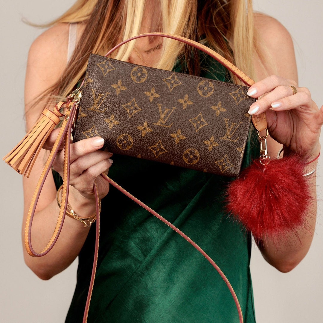 Authentic LOUIS VUITTON Accessory Pouch Gm Monogram Canvas Brown Vintage Collectible Small