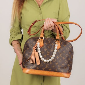 Vintage 1990s Louis Vuitton Alma Bag/ NEW Vintage LV Bag/French