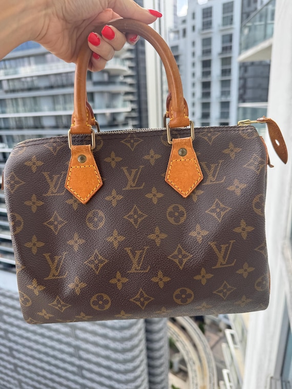 Authentic LOUIS VUITTON Speedy 25 Handbag Monogram Brown Vintage