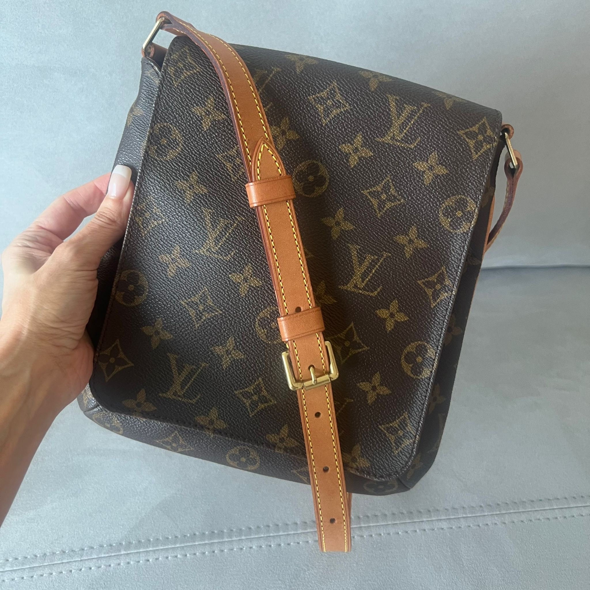 Authentic LOUIS VUITTON Musette Salsa Shoulder Bag Vintage Collectible LV  Monogram Canvas Brown - Gently Pre- Owned lv AS0031 Made in France