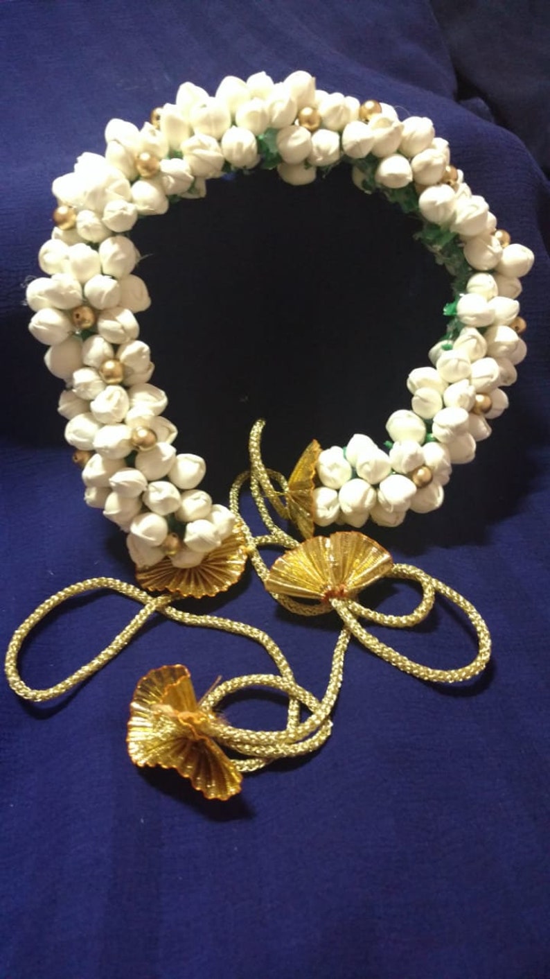 New Indian Women Hair accessories Gajra Artificial Flower Jewelry Handmade Costume Veni Bun Gajra For Women Wedding Wear Indian Bun