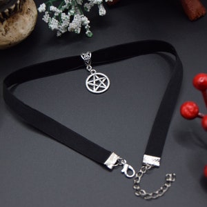 Choker PENTAGRAM || Necklace Wicca Wiccan Witch Witchy Witch Gothic Gothicjewelry Festival Medieval Larp Magic Magical Velvet Hexagram