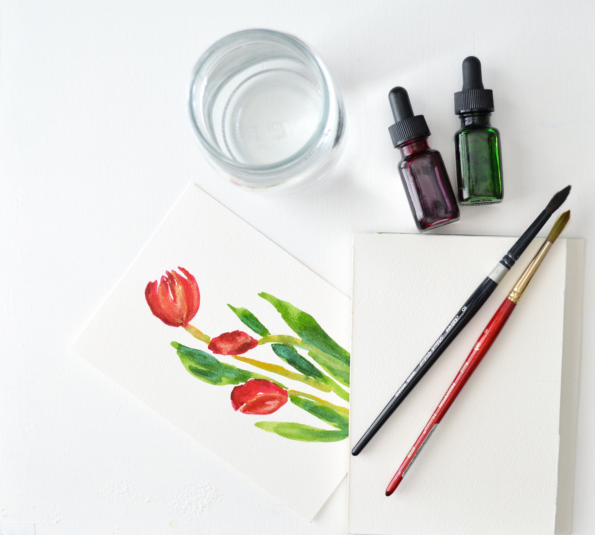 花瓶に入ったスイートピーの花の水彩画 9x12、紙に手描きされた