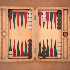 Mahogany & Leather Travel Backgammon Set, Wooden Board Game, leather backgammon board, table games, game night, portable backgammon game