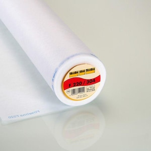 Vlieseline White Standard Interfacing - Iron On | F220/304